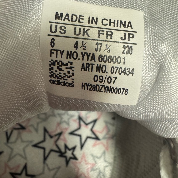 Adidas originals - Picture 4 of 4